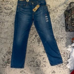 Men’s 34 x 30 Levi’s slim fit jeans brand new